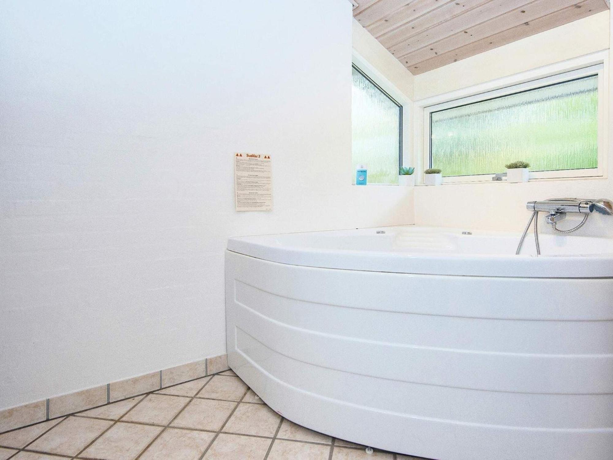 8 Person Holiday Home In 그레나 외부 사진